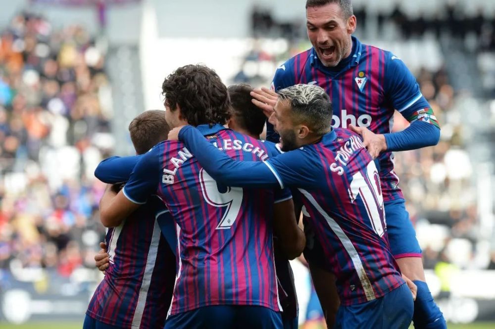 离开曼联并 离开曼联并