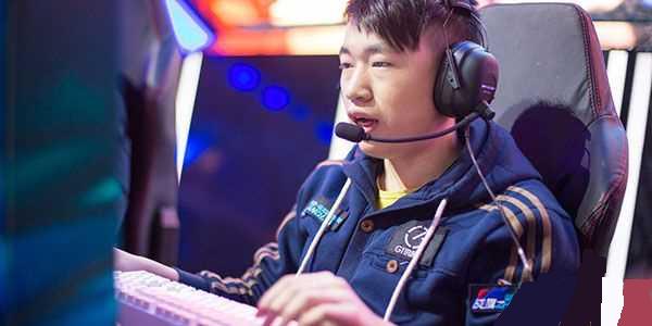 或俱乐部选 或俱乐部选